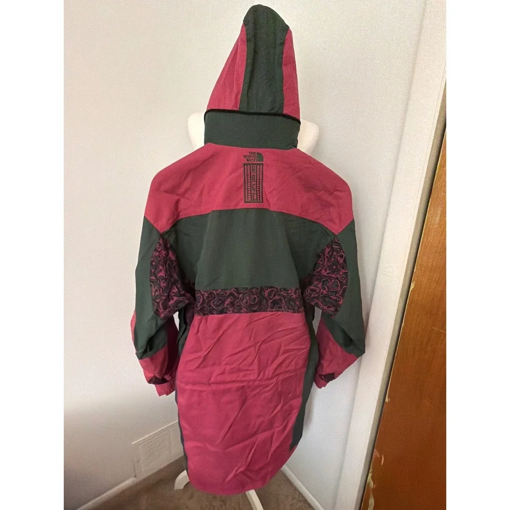 The North Face Rage Vintage 90s Anorak Jacket Rare Color Block Unisex Parka